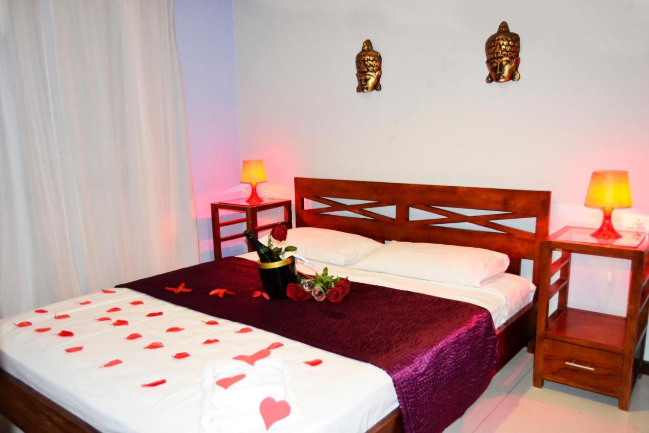 Hotel Aquamarina Suites سانتا ماريا المظهر الخارجي الصورة